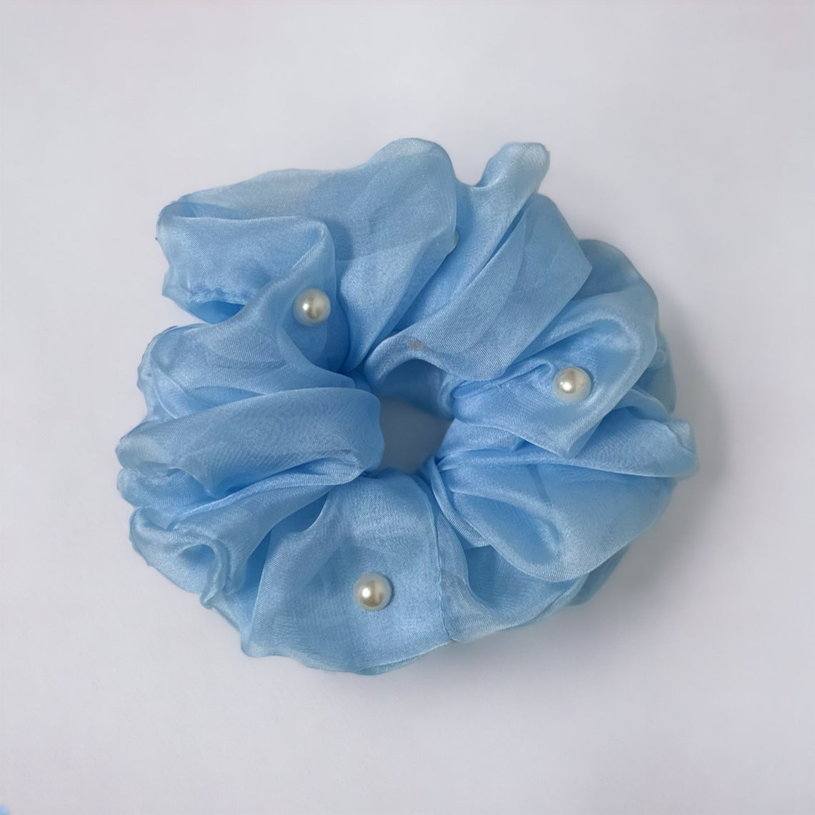 Dream Pearl Scrunchie